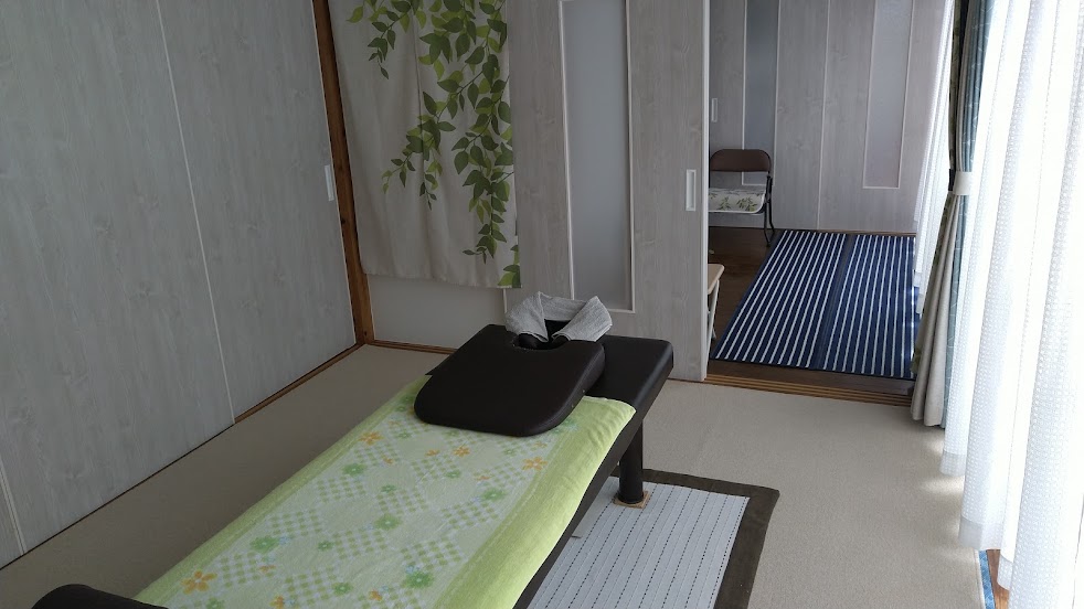 マッサージ鍼灸院 楽