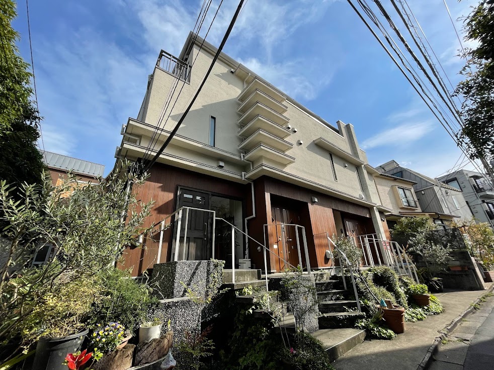 いずみ鍼灸院 表参道 Acupuncture and Shiatsu